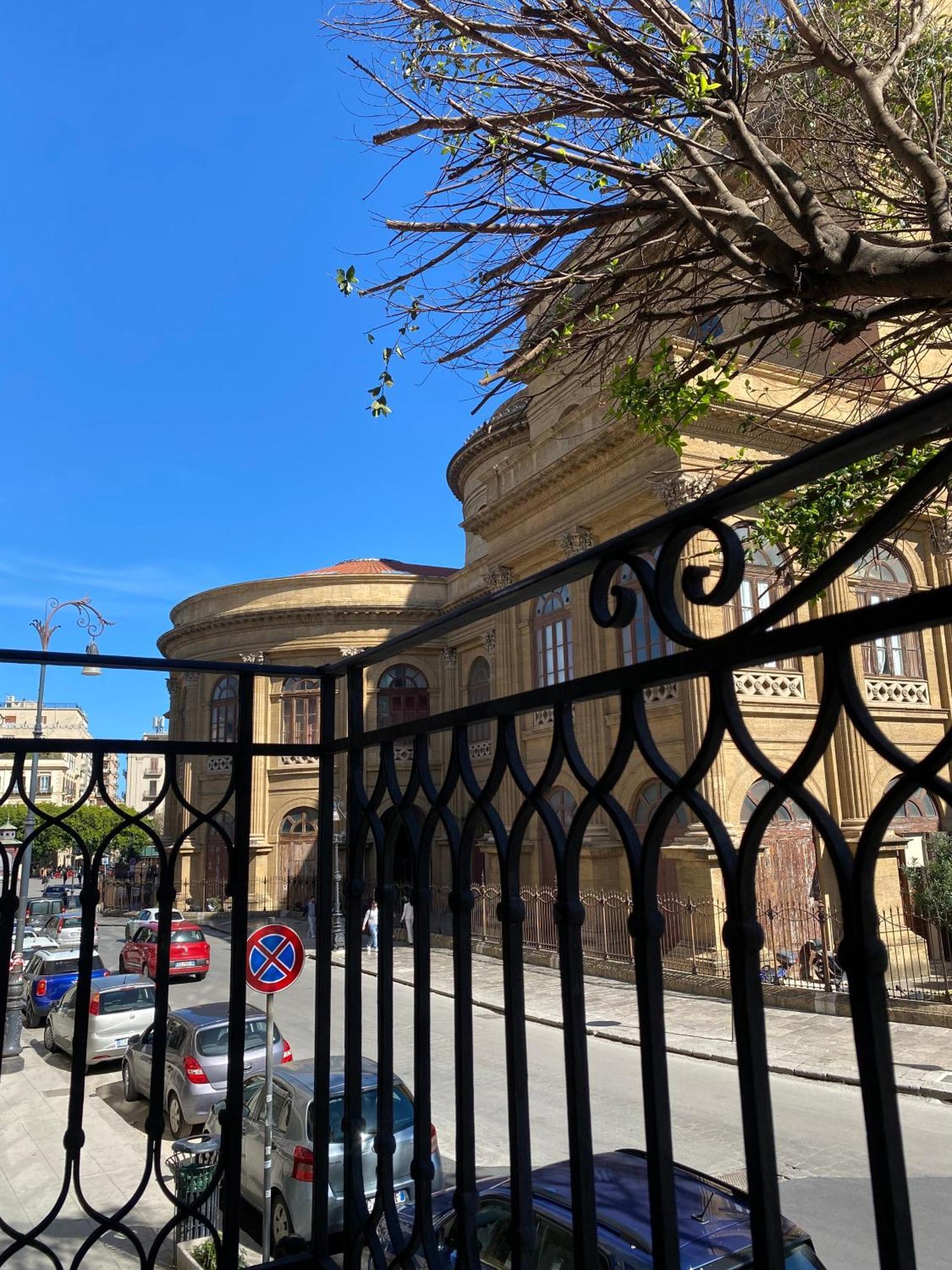 Apartament La Terrazza Sul Massimo Palermo Zewnętrze zdjęcie